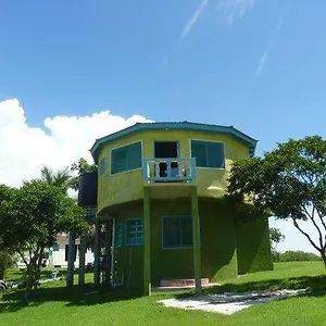 Guest house Waikiki, Treasure Beach